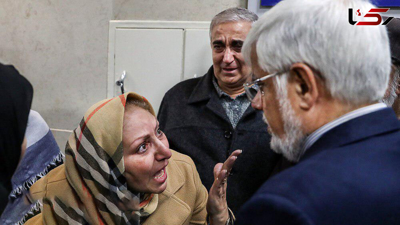 عکسی از فریاد مادر دانشجوی علوم تحقیقات بر سر مسئول بلند پایه ایرانی! / درد در چهره فریاد می زند 