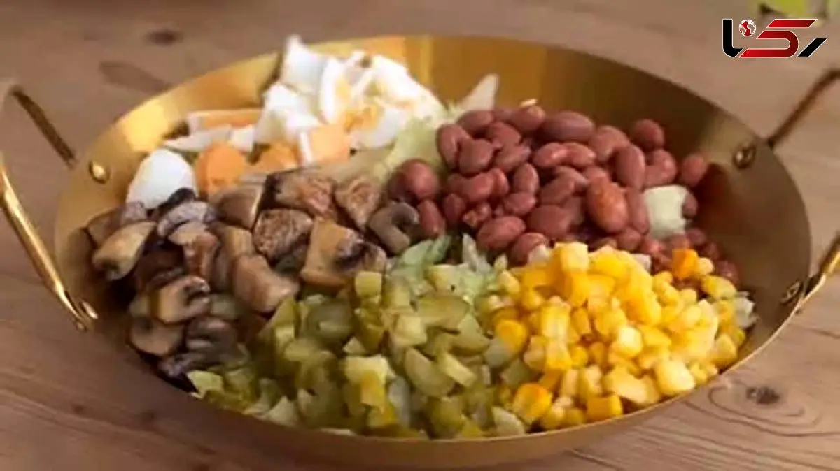 طرز تهیه سالاد مناسب بعد از تمرین ورزشکاران / فیلم