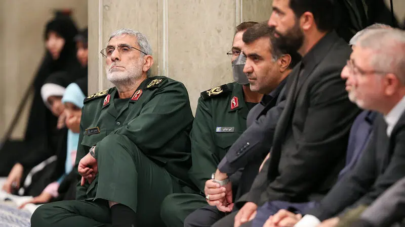 سران قوا، مسئولان و کارگزاران نظام عصر امروز چهارشنبه با رهبر انقلاب اسلامی دیدار کردند. 