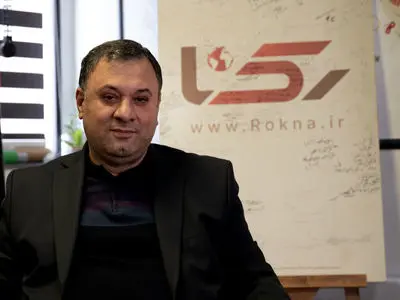 عکس روز / وقتی عقاب ها به جای شکار، از زباله تغذیه می‌کنند / تالاب کیاکلایه زیر سایه زباله‌ها؛ پرندگان و حیوانات به جای طبیعت، به پسماندخواری روی آورده‌اند