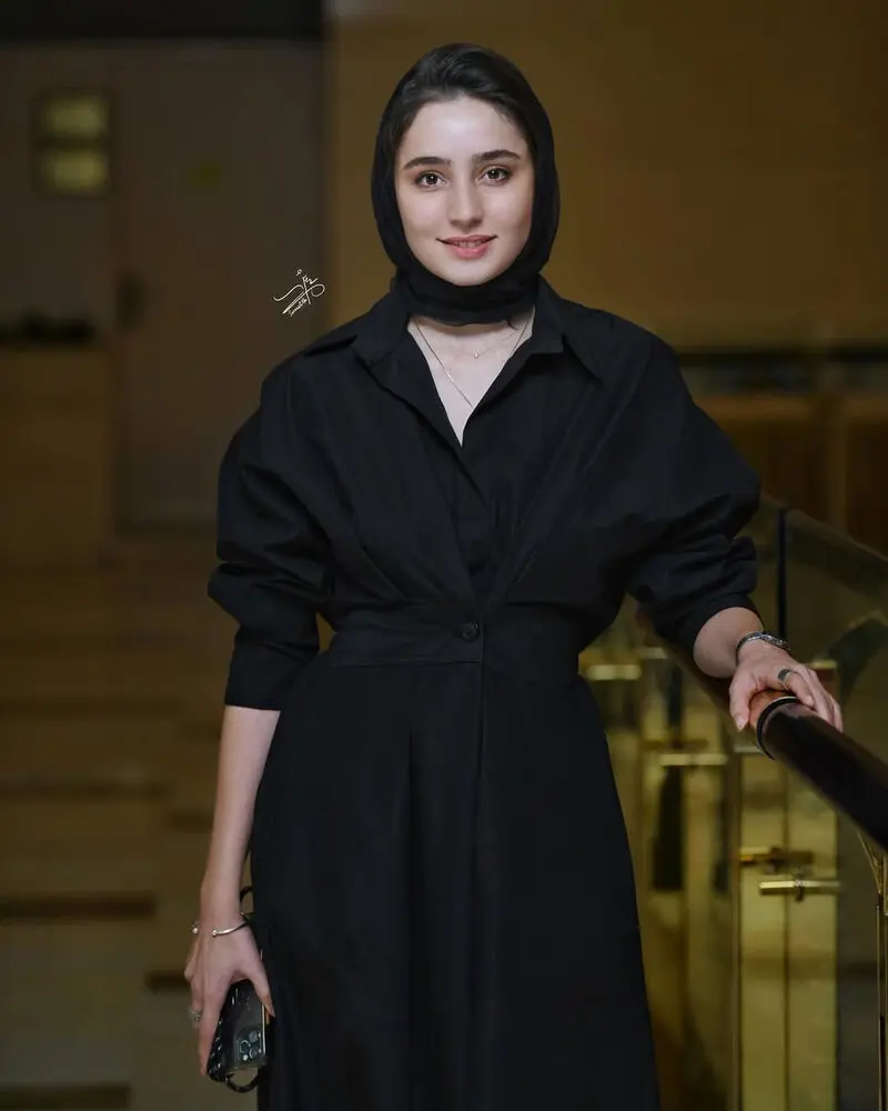 سها نیاستی