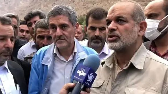 سیلاب امامزاده داود ۳ الی ۴ متر گل و لای در منطقه به جا گذاشته