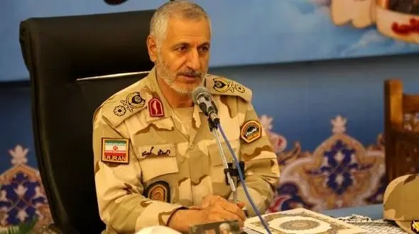 کشف ۳۰۰۰ عدد اسلحه و دستگیری ۱۰۰ هزار قاچاقچی در مرزهای کشور