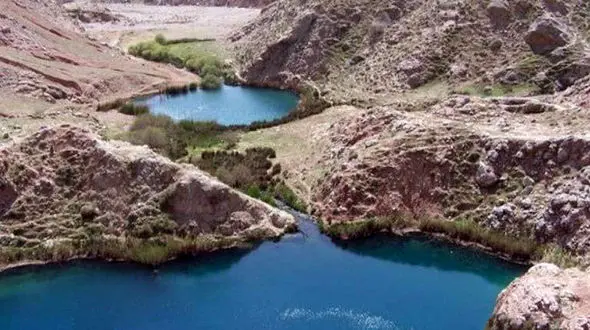 چشمه آب گرم دلفان نگین کوه های غرب ایران+عکس