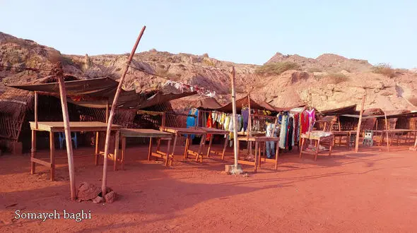 بازارهای قشم بدون مشتری است / دوگانگی حاکمیتی مردم را دچار مشکل کرده است!