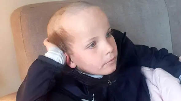 مدل موی عجیب یک پسر سوژه رسانه‌ها شد!‌ + عکس