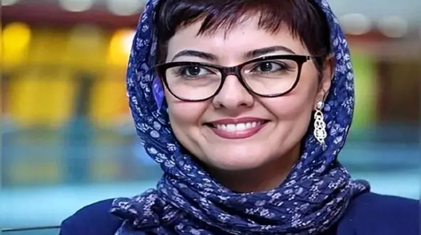 عکس آناهیتا همتی بازیگر سریال خانه با نمادی از پرچم ایران روی لاک ناخنش / همه چیز وطن