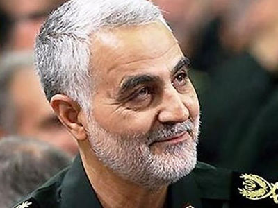 عکس سفر در زمان / « جوانی سردار سلیمانی با بدنی عضلانی و خوش فرم  در زورخانه» /  دهه 40