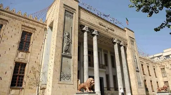 رونمایی از باورنکردنی‌ترین عکس در موزه بانک ملی! 