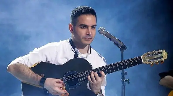 آواز باشکوه محسن یگانه در کنسرتش با آهنگ بهت قول میدم / خودش شوکه شد از واکنش تماشاگرا