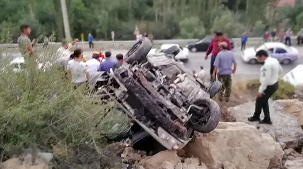 سقوط مرگبار پراید به دره در محور کرج _ کندوان + عکس