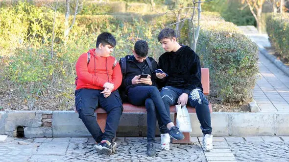 وظیفه آموزش و پرورش در مواقع انفجار اخبار استرس‌زا در برابر نوجوانان چیست؟ /معاونت پرورشی صبحگاه های مدارس را جدی بگیرد