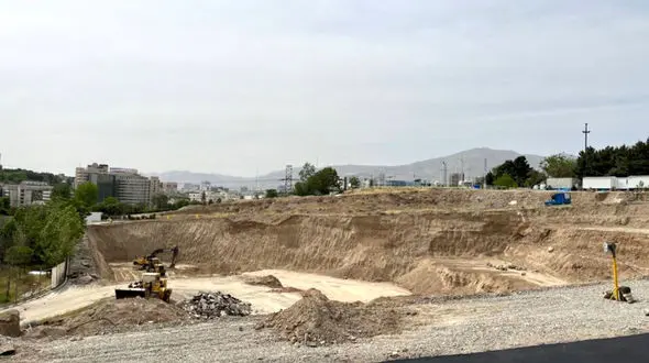 شهر صاحب ندارد/دانشگاه تهران چگونه بدون مجوز چنین گود برداری کرده است+فیلم