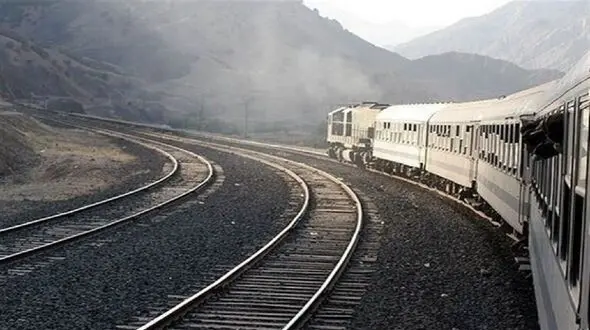 کشف یک تونل مربوط به جنگ جهانی دوم در زیر محوطه راه آهن اهواز/  قابلیت جذب گردشگر دارد 