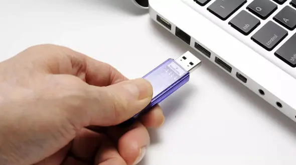 انقلابی در حافظه‌های فلش؛ ثبت داده‌ها تنها در 0/4 نانوثانیه!