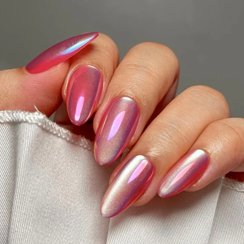 طرح ناخن برای عید | ۳۰ ایده لاکچری و عروسانه طرح ناخن برای عید ۱۴۰۵ که قبل از رفتن به سالن باید ببینی و انتخاب کنی!