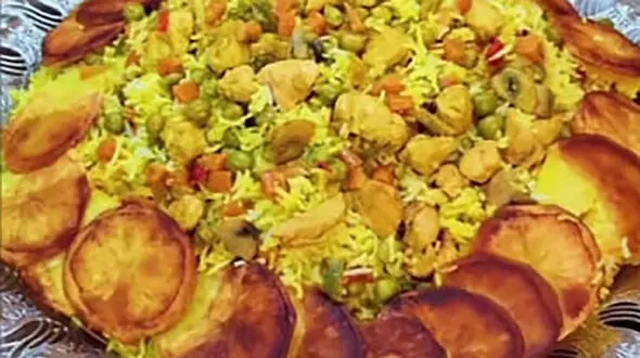 پلو یونانی با مرغ گزینه عالی برای افطار / فیلم