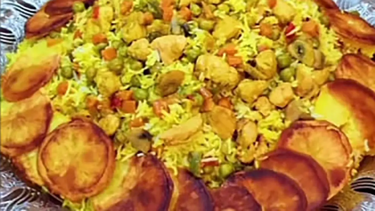 پلو یونانی با مرغ گزینه عالی برای افطار