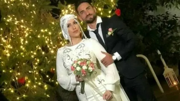  ستاره استقلال در روز چهارشنبه سوری عاشق شد+ عکس 
