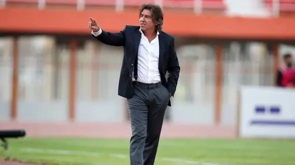 مخالفت شدید سرمربی استقلال با یک موضوع ساده 