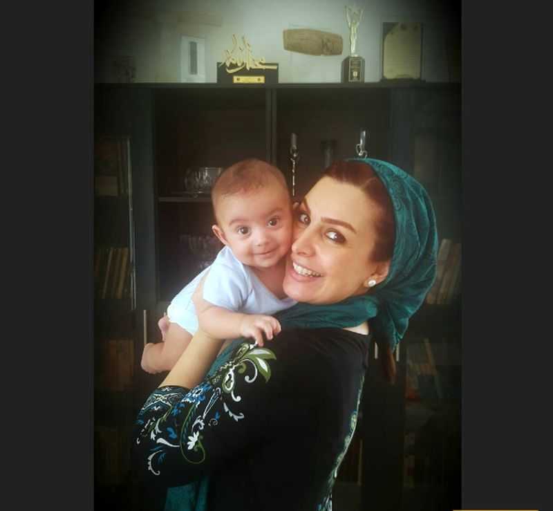 ماه چهره خلیلی