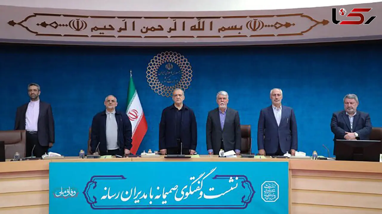 رئیس‌جمهور: تصمیم‌گیری درباره جنگ و مذاکره بر عهده رهبری و شورای عالی امنیت ملی است