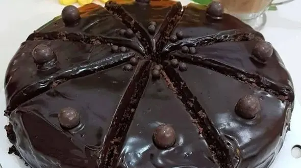 نوشیدنی بی‌نظیر و کیک فراموش‌نشدنی!