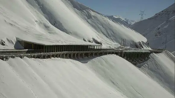 احتمال سیل و سقوط بهمن در ۹ استان کشور
