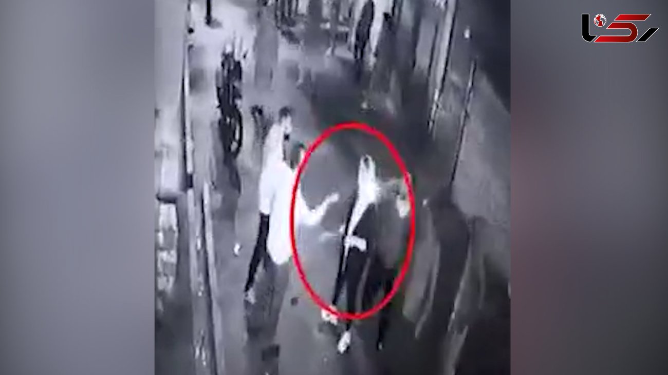 فیلم لحظه قمه کشی زن تهرانی در خیابان / 11 مرد را اجیر کرده بود