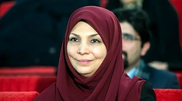 شیده معاونی مجری قدیمی برنامه کودک به همراه همسر و دخترش پس از 30 سال+ عکس خانوادگی