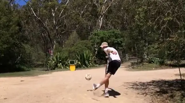 طرفدار رئالی که با تکنیکش همه را متعجب کرده است + فیلم