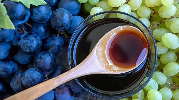 صدها خاصیت در شیره انگور 