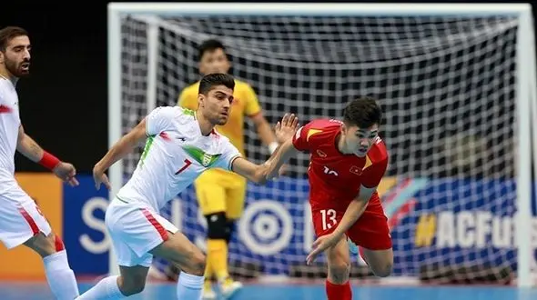 طاهری: فوتسال ایران شایسته قهرمانی است؛ جوانان مستعدی برای جایگزینی اسطوره ها داریم