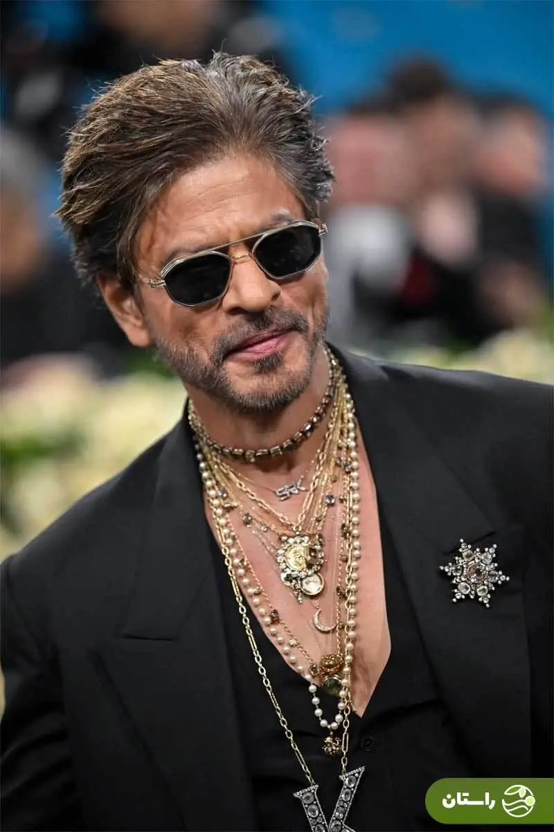 (تصاویر) شاهرخ خان ۶۰ ساله در لیست شیک‌ترین چهره‎های سال ۲۰۲۵ نیویورک‌تایمز