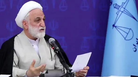 مقامات دولتی ذیصلاح جلوی صدور مجوز توسط مراجع غیررسمی را بگیرند/ در حوزه صیانت از اراضی با مجموعه‌ای از مسائل مواجه هستیم