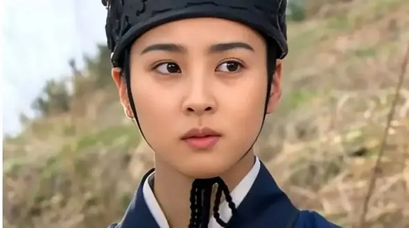 اولین عکس از حاملگی سوسانو در جوانی / زیبایی خیره کننده خانم بازیگر همه را محو خود کرد!