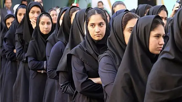اظهار نظر یک مقام وزارت آموزش و پرورش : ازدواج مانع تحصیل در مدرسه نیست