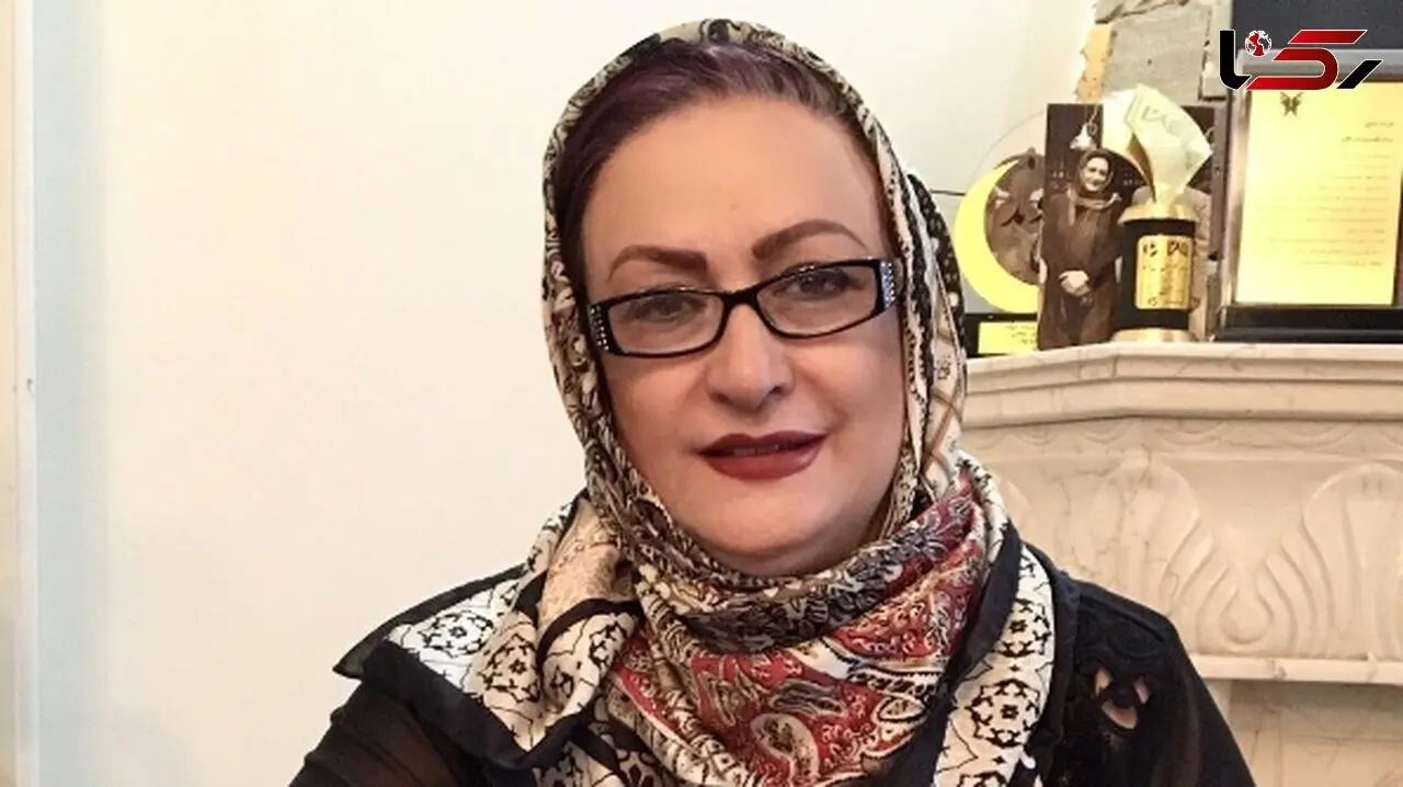 فیلم پاسخ  مریم امیرجلالی به مهران رجبی : اصرار داشت که من با روسری شبیه خانم امیرجلالیم؛ گفتم دماغ هر کی بزرگتره اون مهران رجبیه!