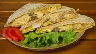 طرز تهیه ساندویچ فیله مرغ با قارچ و پنیر؛ خوشمزه و رستورانی