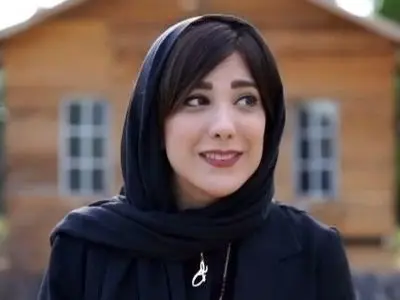 فیلم/ شعر بی‌همتا و دلی با صدای دلنواز باران نیکراه/ سینه ام دکان عطاری است/ سینه ام دکان عطاری است دردت چیست ؟...