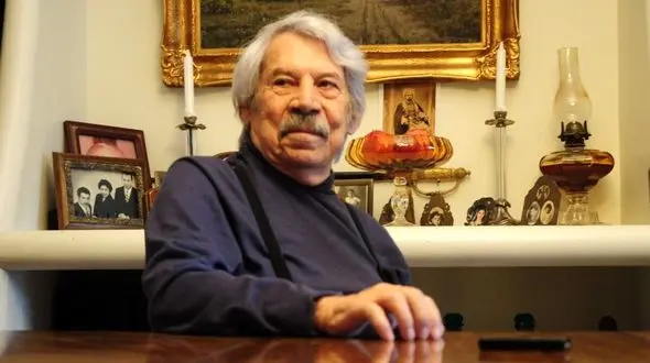 تصویری از داوود رشیدی و پدرش در شهر ازمیر ترکیه /  سال ۱۳۲۲