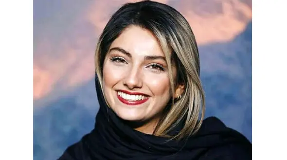 محیا دهقانی ملکه مدل های سیاه پوش شد + عکس خیره کننده خانم بازیگر