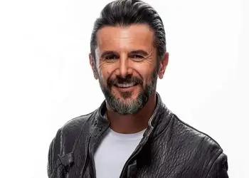 تقلید عجیب امین حیایی از آشپز معروف تُرک +عکس/ امیر جعفری چه نگاهی داره میکنه!