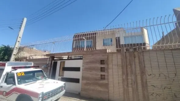 سقوط هولناک زن جوان به داخل نورگیر / تیم نجات به محل حادثه اعزام شد