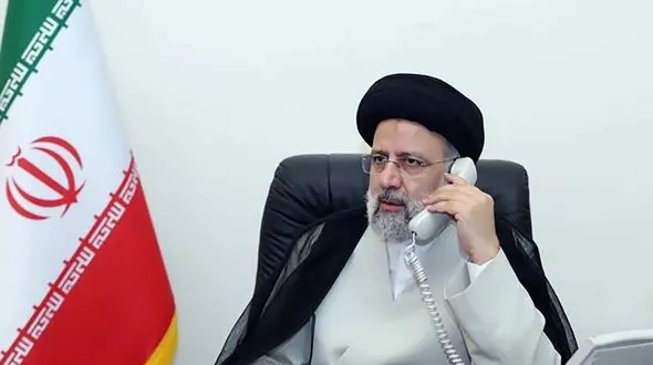 رئیسی: دولت تا زمان رفع مشکل همه مردم و زلزله‌زدگان، در کنار آنها خواهد ماند