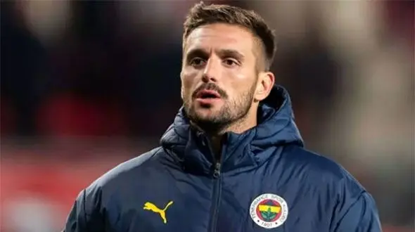 دوشان تادیچ گزینه مدنظر اسماعیل کارتال برای پرسپولیس کیست؟ + آمار ستاره فنرباغچه