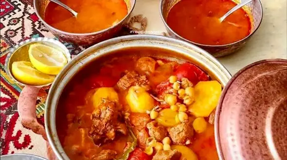 آبگوشت گندم گزینه مناسب برای ناهار