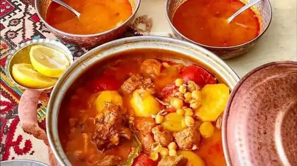 آبگوشت گندم گزینه مناسب برای ناهار