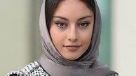 سلفی ترلان پروانه با تیپ اسپرت در ماشین لاکچری+عکس