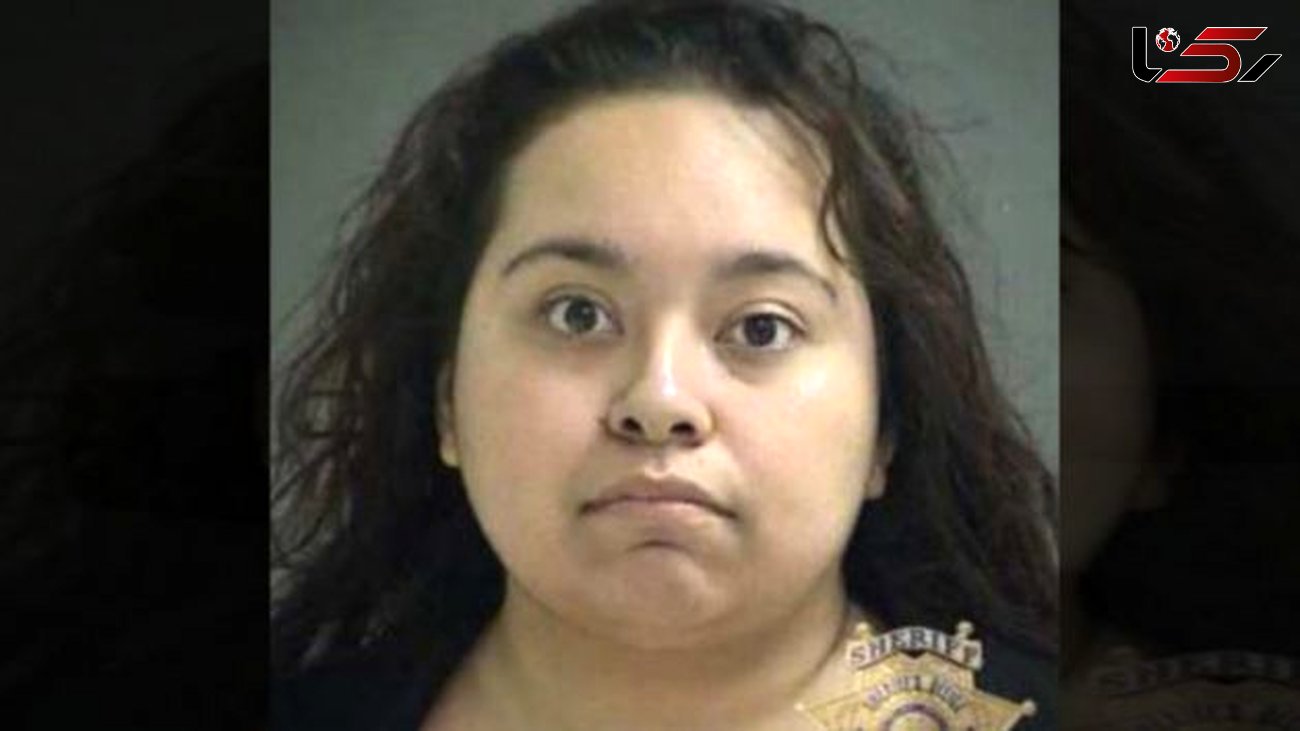 مادری که 2 کودکش را در ماشین تنها گذاشته بود تا به آرایشگاه برود دستگیر شد+ عکس